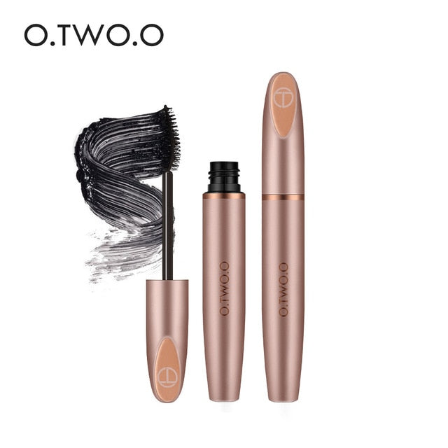 O.TWO.O Instant Oversize Volume Lengthening Fibre Mascara